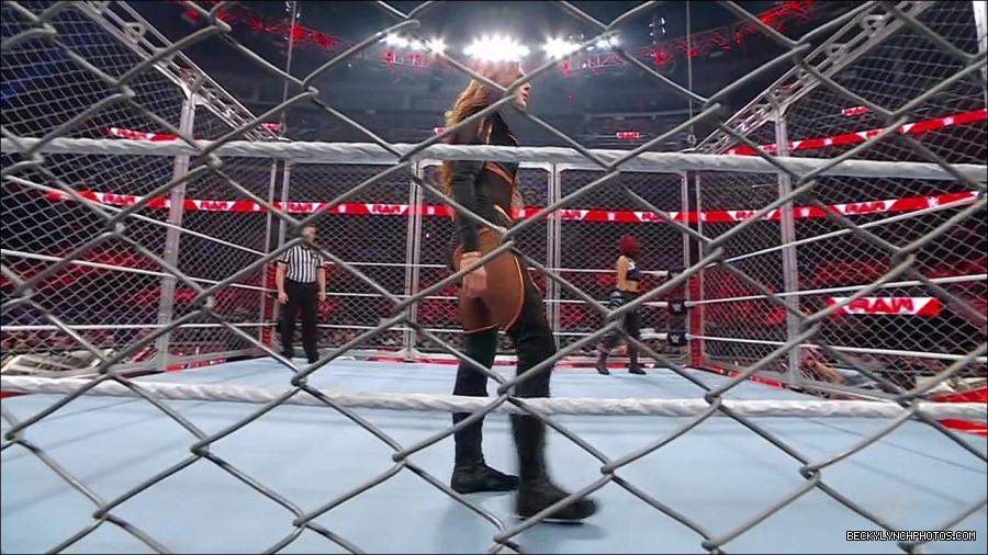 WWE_Monday_Night_RAW_2023_02_06_720p_HDTV_x264-Star_mp4_007102366.jpg