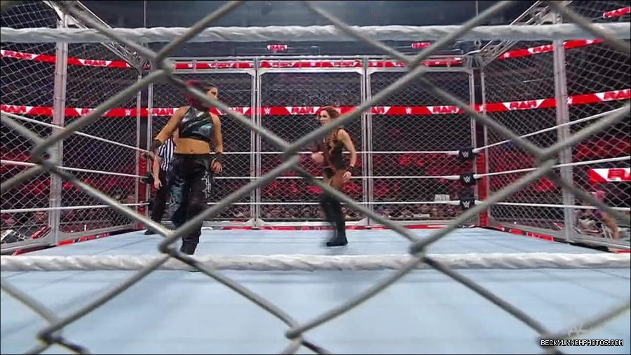 WWE_Monday_Night_RAW_2023_02_06_720p_HDTV_x264-Star_mp4_007111166.jpg