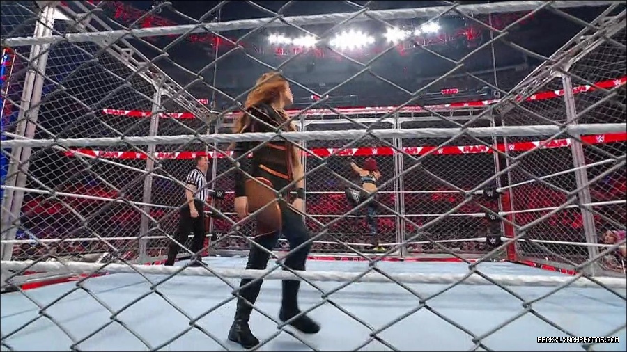 WWE_Monday_Night_RAW_2023_02_06_720p_HDTV_x264-Star_mp4_007117166.jpg