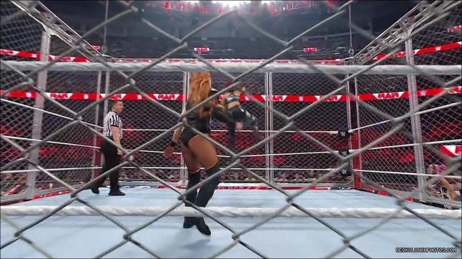 WWE_Monday_Night_RAW_2023_02_06_720p_HDTV_x264-Star_mp4_007117966.jpg