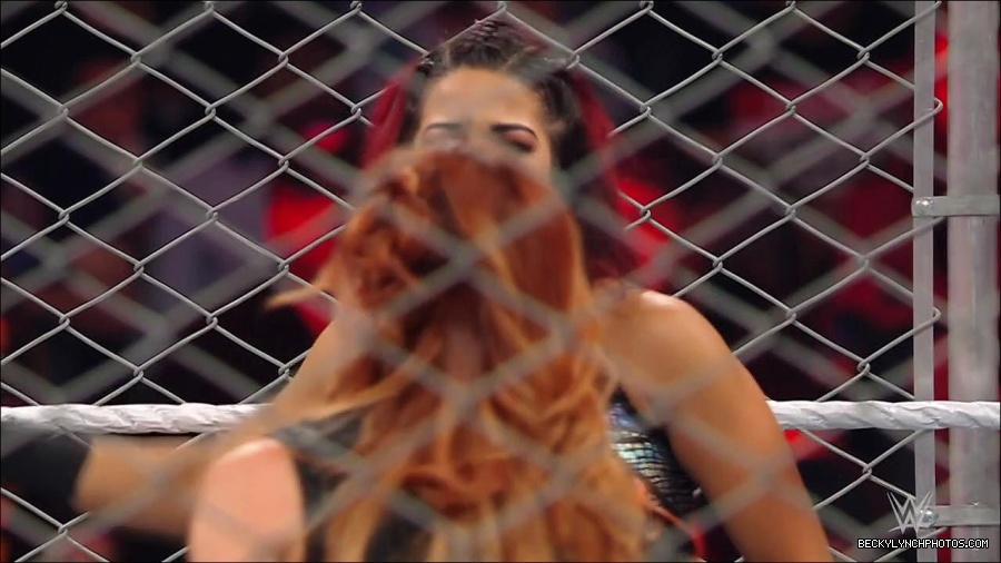 WWE_Monday_Night_RAW_2023_02_06_720p_HDTV_x264-Star_mp4_007125966.jpg