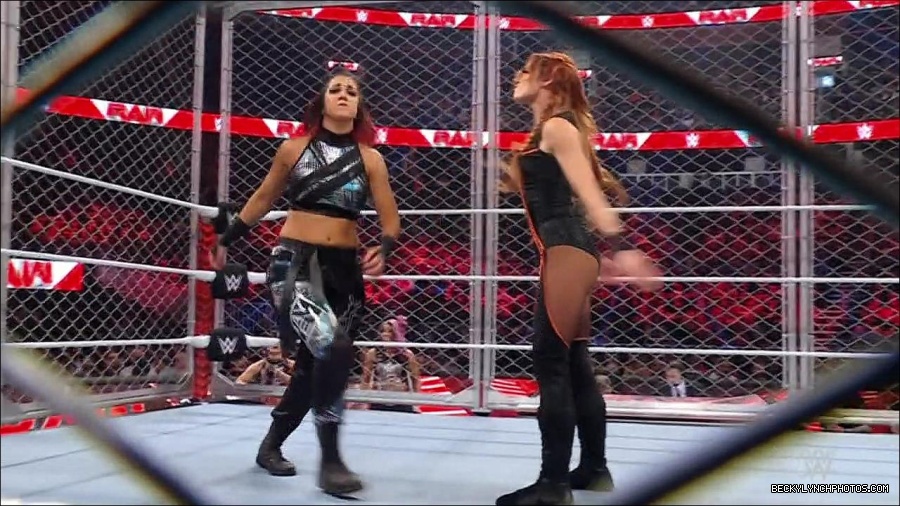 WWE_Monday_Night_RAW_2023_02_06_720p_HDTV_x264-Star_mp4_007134766.jpg