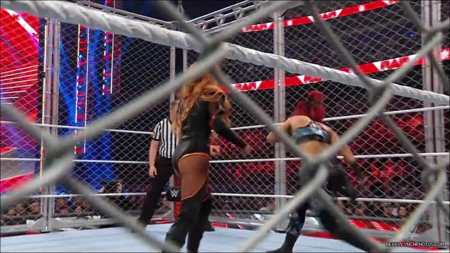 WWE_Monday_Night_RAW_2023_02_06_720p_HDTV_x264-Star_mp4_007138766.jpg