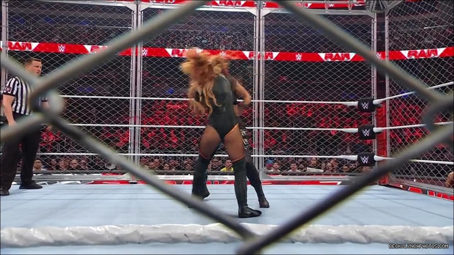 WWE_Monday_Night_RAW_2023_02_06_720p_HDTV_x264-Star_mp4_007140766.jpg