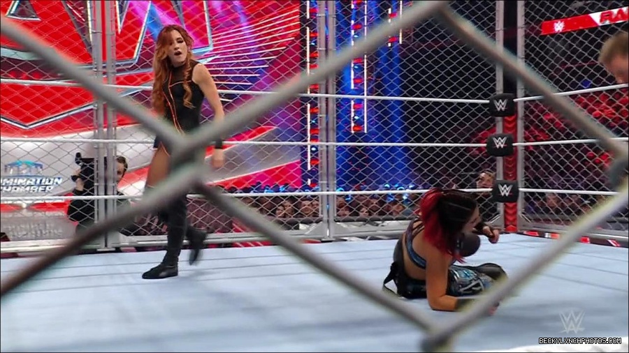 WWE_Monday_Night_RAW_2023_02_06_720p_HDTV_x264-Star_mp4_007152366.jpg