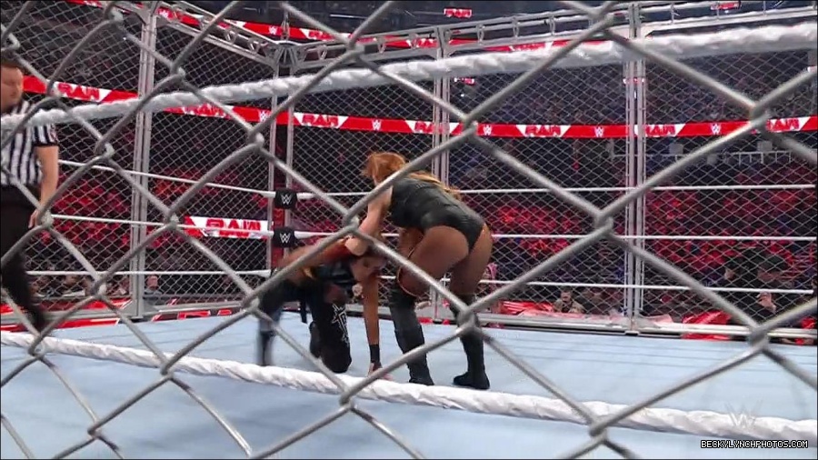 WWE_Monday_Night_RAW_2023_02_06_720p_HDTV_x264-Star_mp4_007155166.jpg