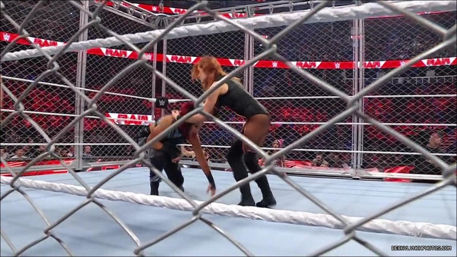 WWE_Monday_Night_RAW_2023_02_06_720p_HDTV_x264-Star_mp4_007155566.jpg