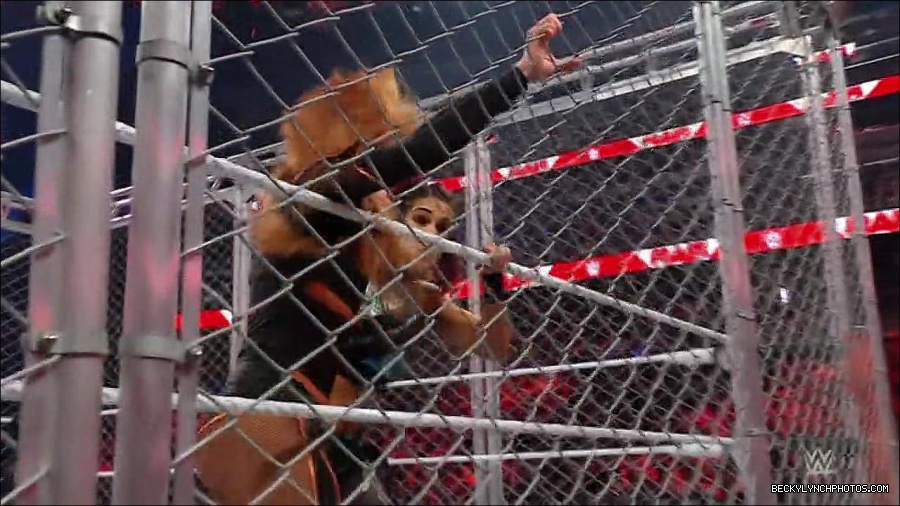 WWE_Monday_Night_RAW_2023_02_06_720p_HDTV_x264-Star_mp4_007158766.jpg