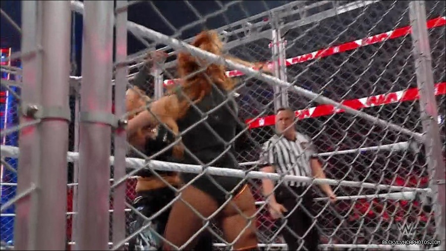 WWE_Monday_Night_RAW_2023_02_06_720p_HDTV_x264-Star_mp4_007159966.jpg