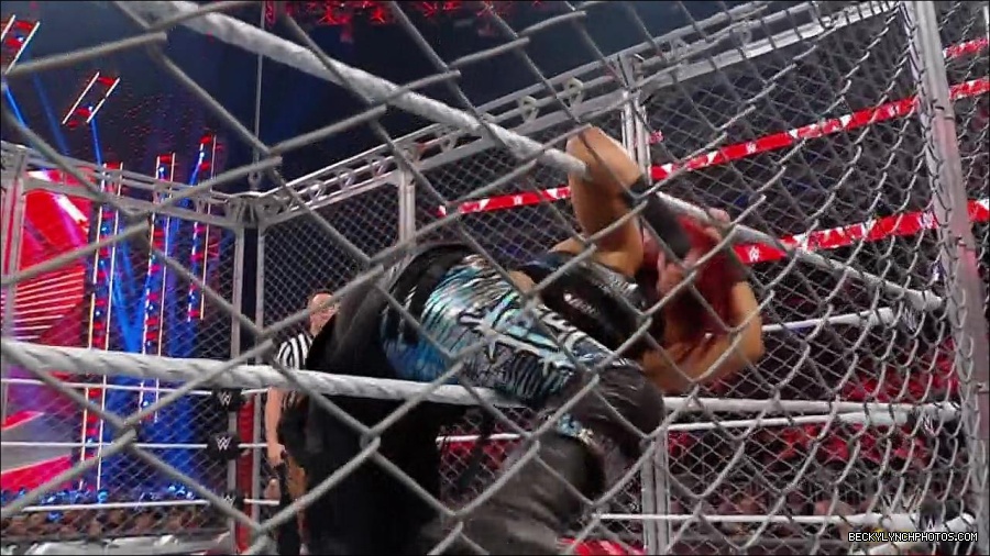 WWE_Monday_Night_RAW_2023_02_06_720p_HDTV_x264-Star_mp4_007164766.jpg