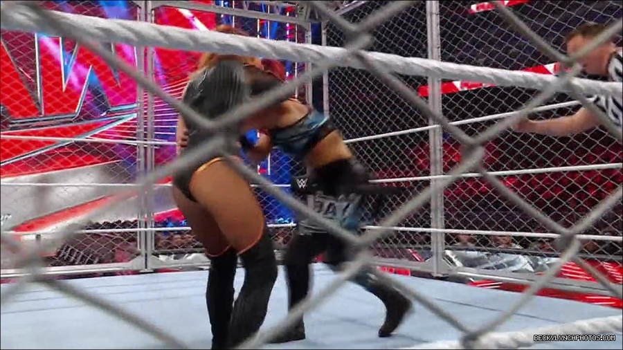 WWE_Monday_Night_RAW_2023_02_06_720p_HDTV_x264-Star_mp4_007169166.jpg