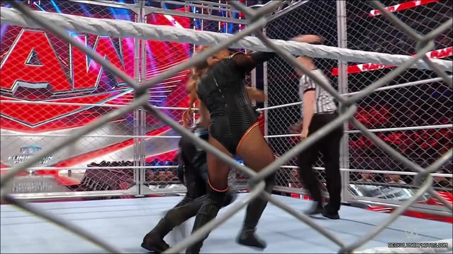 WWE_Monday_Night_RAW_2023_02_06_720p_HDTV_x264-Star_mp4_007170366.jpg
