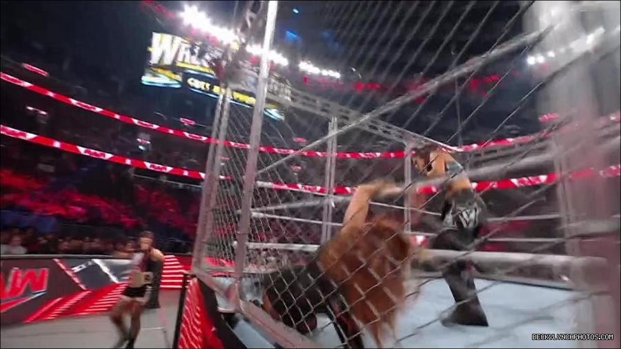 WWE_Monday_Night_RAW_2023_02_06_720p_HDTV_x264-Star_mp4_007171966.jpg