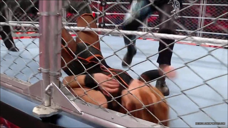 WWE_Monday_Night_RAW_2023_02_06_720p_HDTV_x264-Star_mp4_007186766.jpg