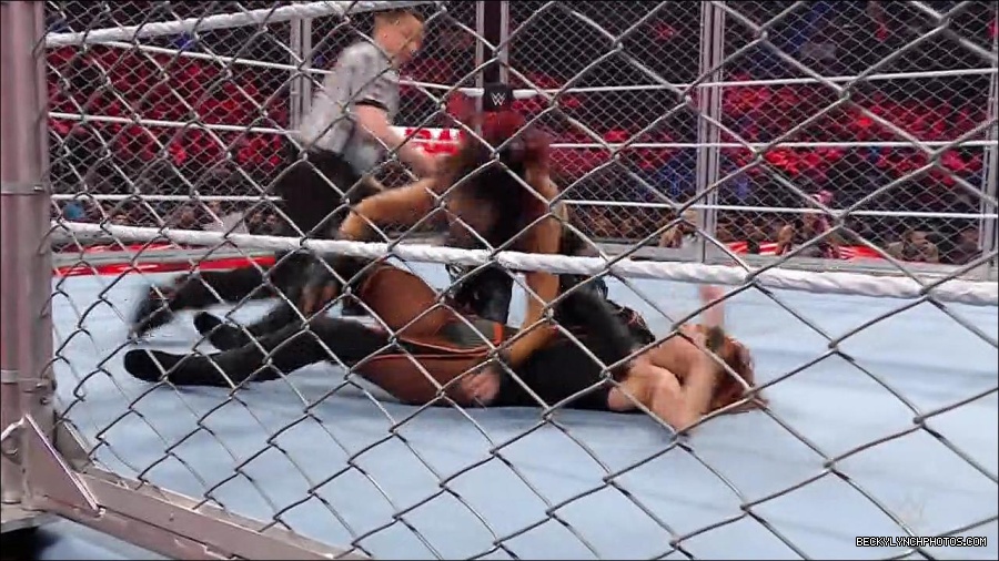 WWE_Monday_Night_RAW_2023_02_06_720p_HDTV_x264-Star_mp4_007197966.jpg
