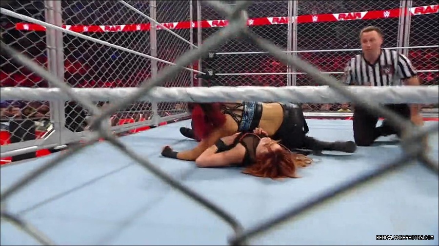 WWE_Monday_Night_RAW_2023_02_06_720p_HDTV_x264-Star_mp4_007198366.jpg
