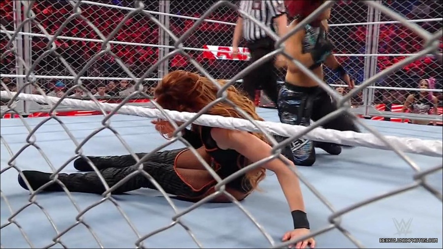WWE_Monday_Night_RAW_2023_02_06_720p_HDTV_x264-Star_mp4_007202366.jpg