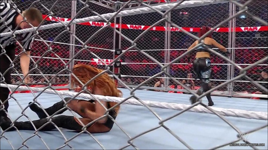 WWE_Monday_Night_RAW_2023_02_06_720p_HDTV_x264-Star_mp4_007204766.jpg