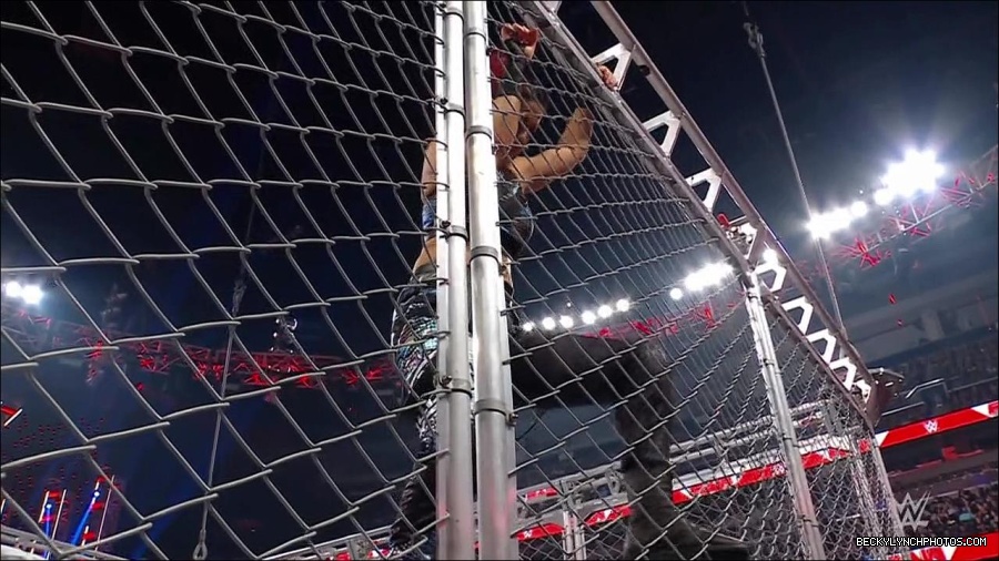 WWE_Monday_Night_RAW_2023_02_06_720p_HDTV_x264-Star_mp4_007213166.jpg