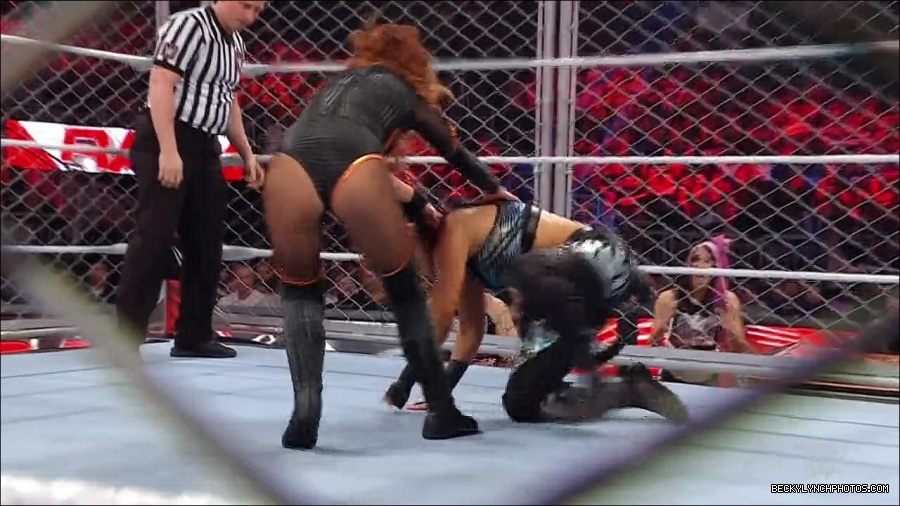 WWE_Monday_Night_RAW_2023_02_06_720p_HDTV_x264-Star_mp4_007219166.jpg