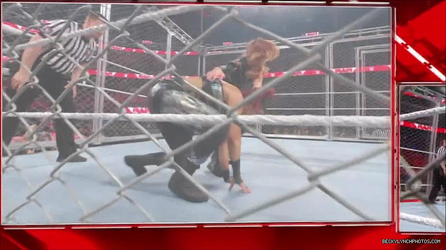 WWE_Monday_Night_RAW_2023_02_06_720p_HDTV_x264-Star_mp4_007224766.jpg