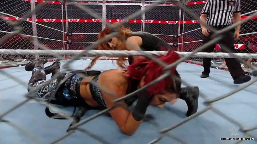 WWE_Monday_Night_RAW_2023_02_06_720p_HDTV_x264-Star_mp4_007234366.jpg