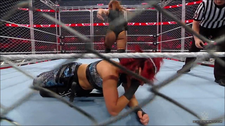 WWE_Monday_Night_RAW_2023_02_06_720p_HDTV_x264-Star_mp4_007235566.jpg