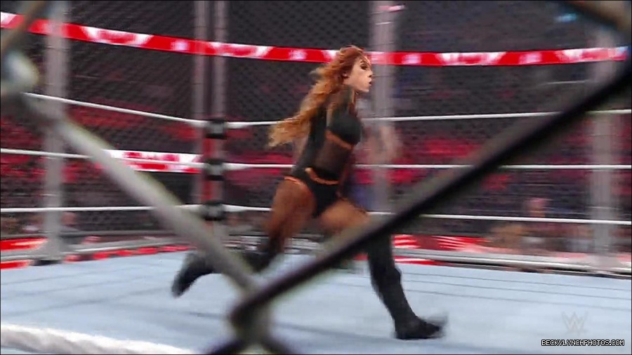 WWE_Monday_Night_RAW_2023_02_06_720p_HDTV_x264-Star_mp4_007237966.jpg