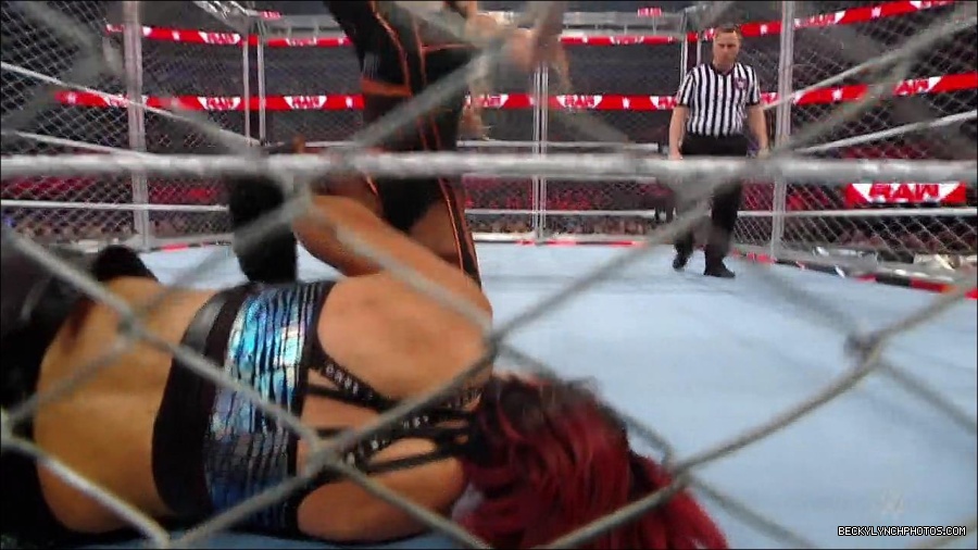 WWE_Monday_Night_RAW_2023_02_06_720p_HDTV_x264-Star_mp4_007240766.jpg