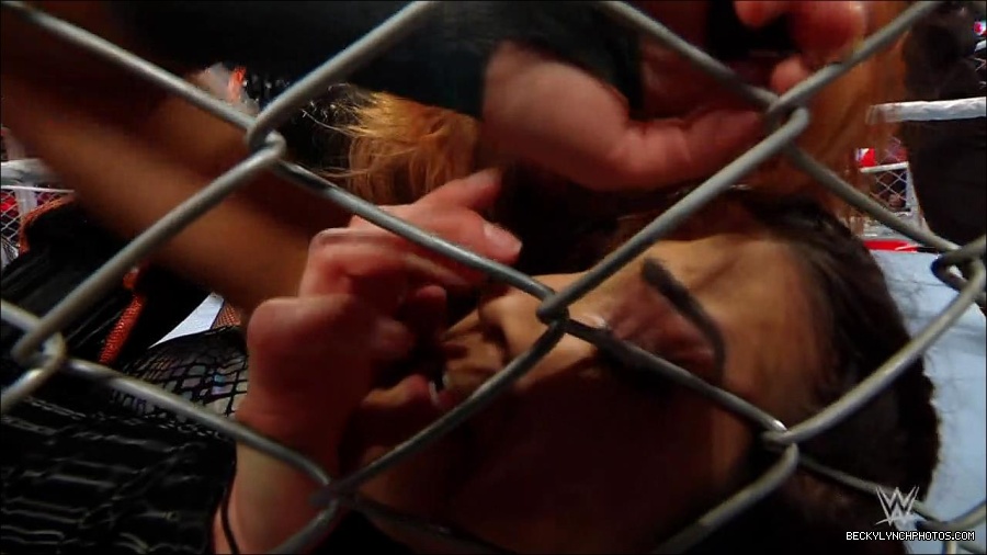 WWE_Monday_Night_RAW_2023_02_06_720p_HDTV_x264-Star_mp4_007251966.jpg