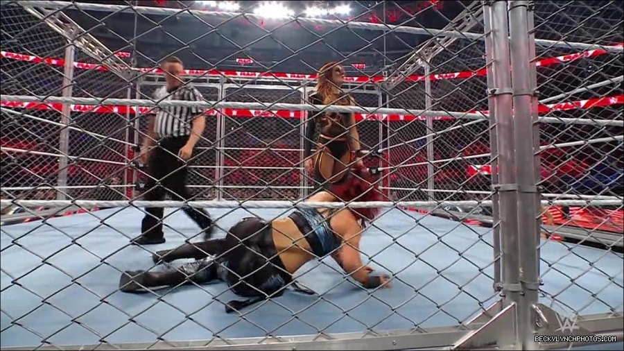 WWE_Monday_Night_RAW_2023_02_06_720p_HDTV_x264-Star_mp4_007262366.jpg