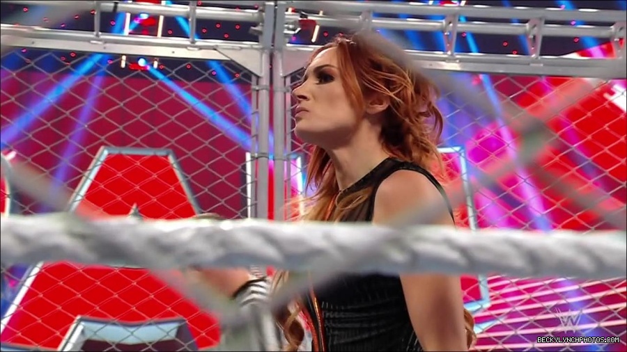 WWE_Monday_Night_RAW_2023_02_06_720p_HDTV_x264-Star_mp4_007262766.jpg