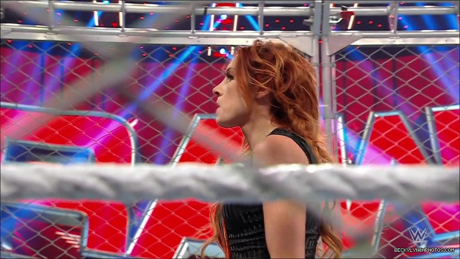 WWE_Monday_Night_RAW_2023_02_06_720p_HDTV_x264-Star_mp4_007264766.jpg