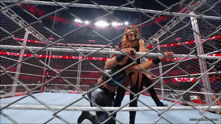WWE_Monday_Night_RAW_2023_02_06_720p_HDTV_x264-Star_mp4_007266366.jpg