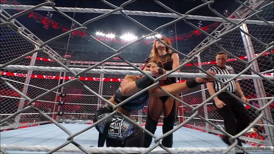 WWE_Monday_Night_RAW_2023_02_06_720p_HDTV_x264-Star_mp4_007267166.jpg
