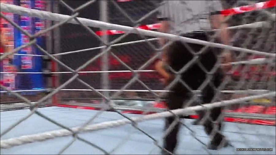 WWE_Monday_Night_RAW_2023_02_06_720p_HDTV_x264-Star_mp4_007273566.jpg
