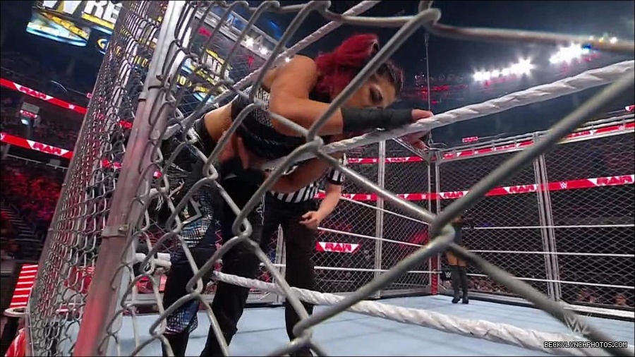 WWE_Monday_Night_RAW_2023_02_06_720p_HDTV_x264-Star_mp4_007277566.jpg