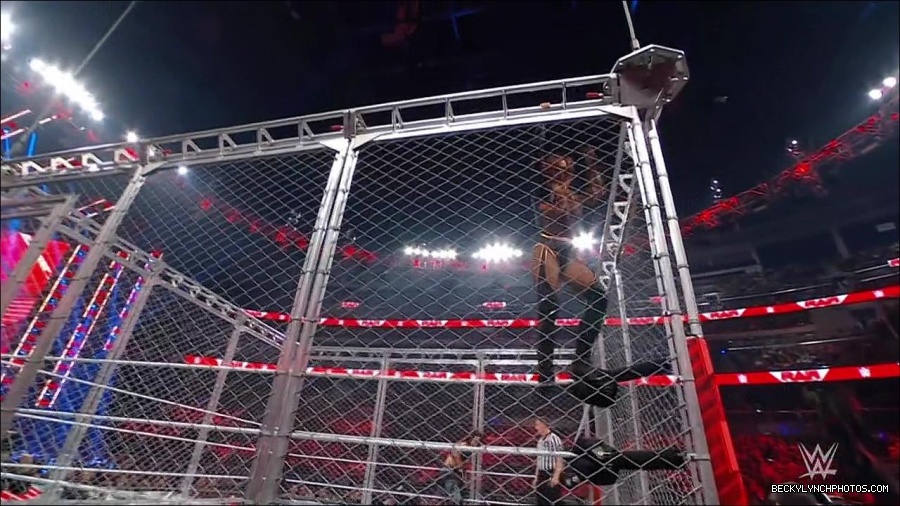 WWE_Monday_Night_RAW_2023_02_06_720p_HDTV_x264-Star_mp4_007283166.jpg