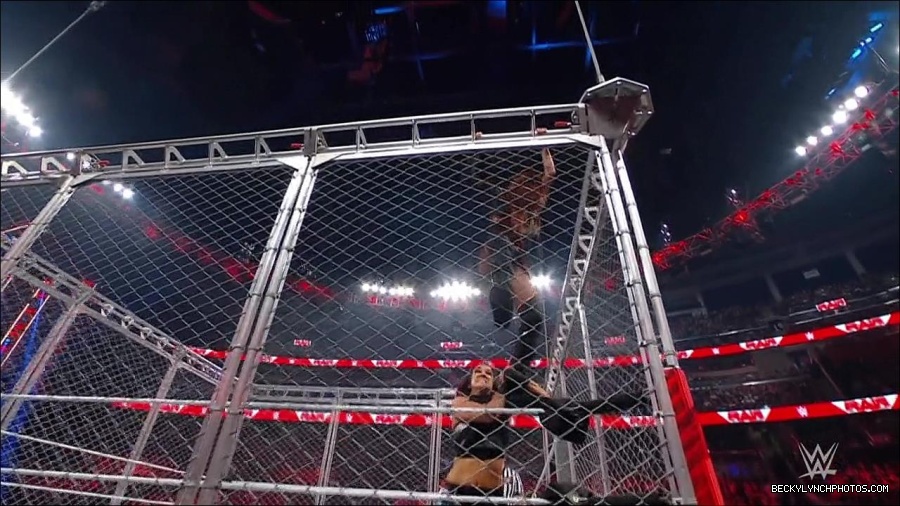 WWE_Monday_Night_RAW_2023_02_06_720p_HDTV_x264-Star_mp4_007286166.jpg