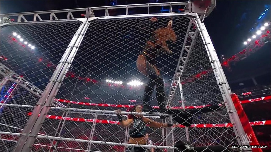 WWE_Monday_Night_RAW_2023_02_06_720p_HDTV_x264-Star_mp4_007290966.jpg