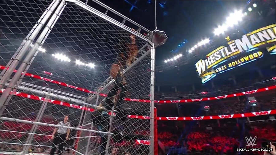 WWE_Monday_Night_RAW_2023_02_06_720p_HDTV_x264-Star_mp4_007301366.jpg