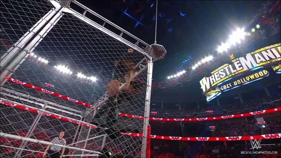 WWE_Monday_Night_RAW_2023_02_06_720p_HDTV_x264-Star_mp4_007309766.jpg