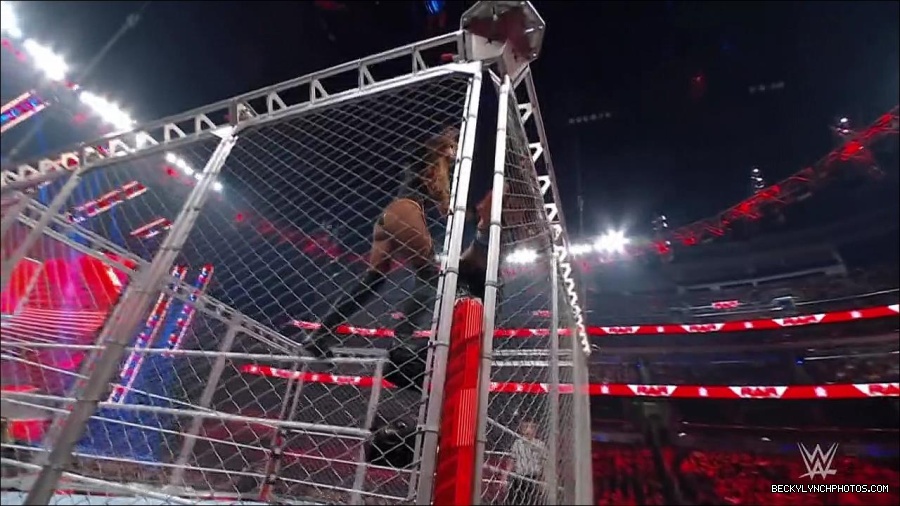WWE_Monday_Night_RAW_2023_02_06_720p_HDTV_x264-Star_mp4_007312966.jpg