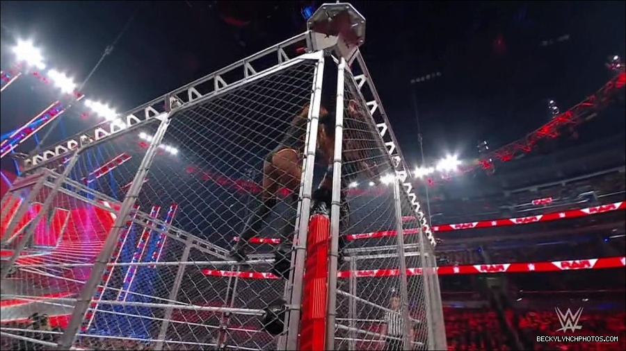 WWE_Monday_Night_RAW_2023_02_06_720p_HDTV_x264-Star_mp4_007313366.jpg