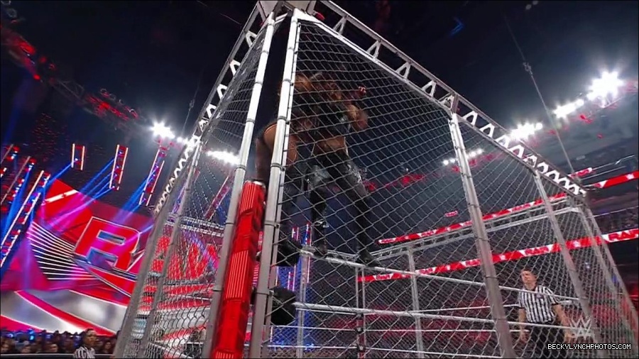 WWE_Monday_Night_RAW_2023_02_06_720p_HDTV_x264-Star_mp4_007316166.jpg