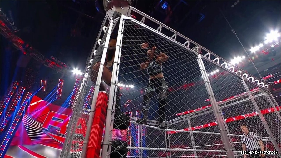 WWE_Monday_Night_RAW_2023_02_06_720p_HDTV_x264-Star_mp4_007318166.jpg