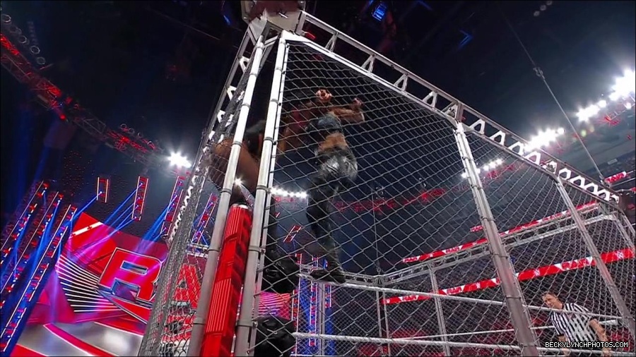 WWE_Monday_Night_RAW_2023_02_06_720p_HDTV_x264-Star_mp4_007319366.jpg