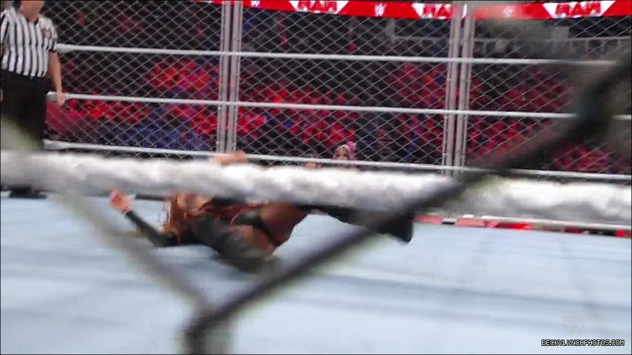 WWE_Monday_Night_RAW_2023_02_06_720p_HDTV_x264-Star_mp4_007324166.jpg