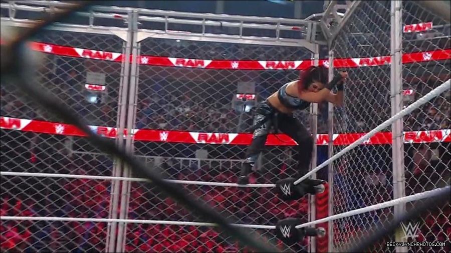 WWE_Monday_Night_RAW_2023_02_06_720p_HDTV_x264-Star_mp4_007326166.jpg