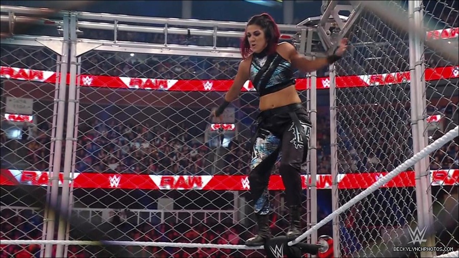 WWE_Monday_Night_RAW_2023_02_06_720p_HDTV_x264-Star_mp4_007328566.jpg
